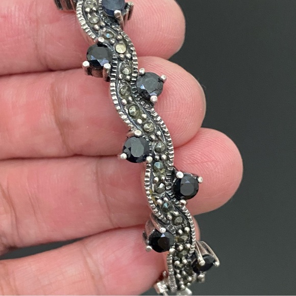 Vintage 925 Sterling Silver Black CZ Onyx Marcasite Bangle Hinged Bracelet 23g. - Picture 12 of 16